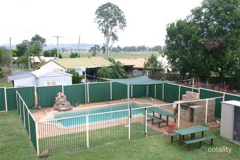 30 Bromelton St, Beaudesert, QLD 4285