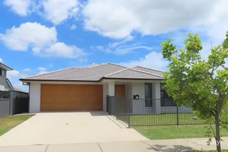 Property photo of 11 Barwon Street Plainland QLD 4341