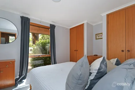 Property photo of 54-56 Scott Road Halls Gap VIC 3381