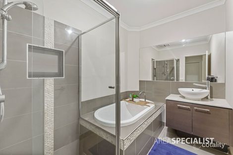 Property photo of 864 Tarneit Road Tarneit VIC 3029