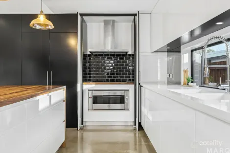 Property photo of 104 Samaria Street Crace ACT 2911