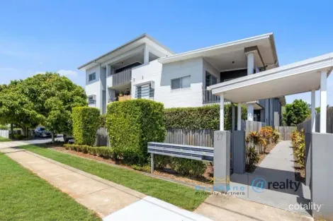 Property photo of 2/25-27 Coxen Street Zillmere QLD 4034