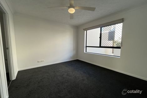 Property photo of 4/15-17 Lloyd Street Southport QLD 4215