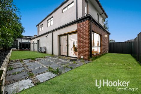 Property photo of 74 Somerville Road Hampton Park VIC 3976