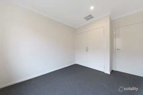 Property photo of 10 Ivanhoe Road Wallan VIC 3756