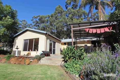 Property photo of 17 Bracknell Crescent Denmark WA 6333