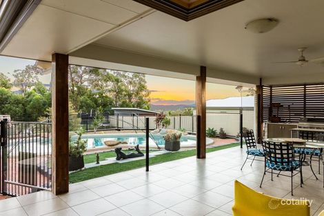 7 Camberwell Cl, Gleneagle, QLD 4285