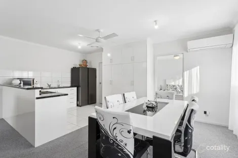 Property photo of 10 Wells Place Evanston Gardens SA 5116