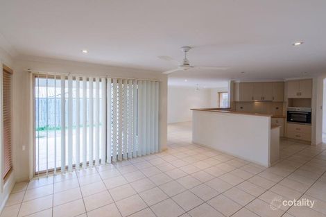 Property photo of 16 McCallum Close Coral Cove QLD 4670