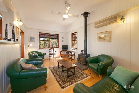 Property photo of 19 Wattle Avenue Yeerongpilly QLD 4105