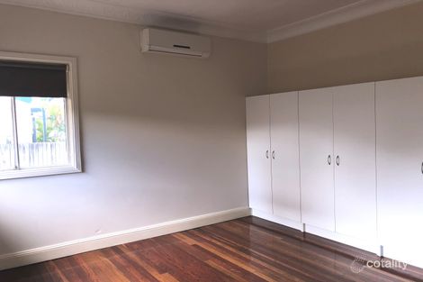 Property photo of 34 Caboolture Road Beachmere QLD 4510