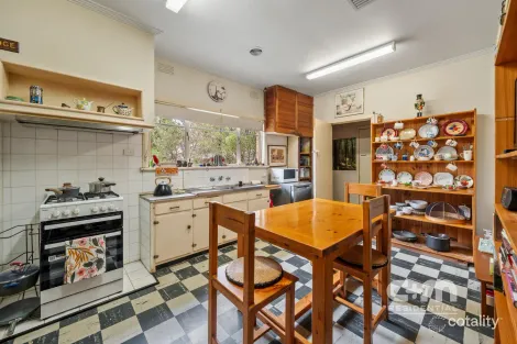 Property photo of 82 Austin Crescent Pascoe Vale VIC 3044