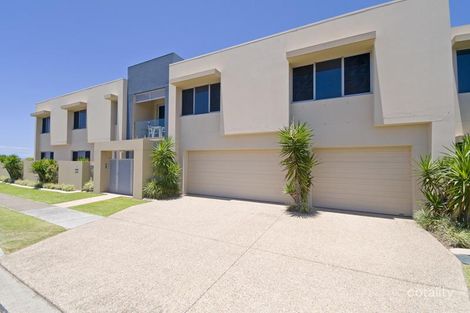 Property photo of 2 Twenty Fifth Avenue Palm Beach QLD 4221