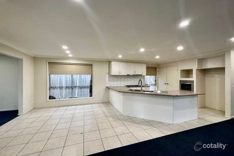 Property photo of 45 Stretton Drive Brookfield VIC 3338