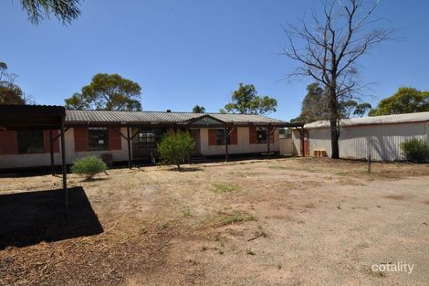 Property photo of 16-17 Durnford Road Quorn SA 5433