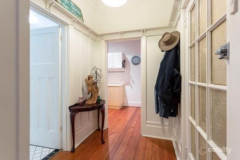 Property photo of 1/23 Marine Parade St Kilda VIC 3182