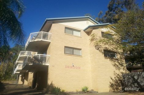 Property photo of 2/24 Mitre Street St Lucia QLD 4067