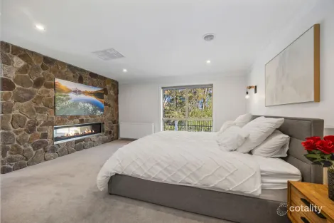 Property photo of 11 Esmond Street Black Hill VIC 3350