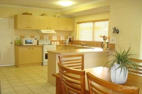 Property photo of 126 Robert Road Bentley Park QLD 4869