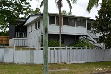 15 Kendrey St, Stafford Heights, QLD 4053