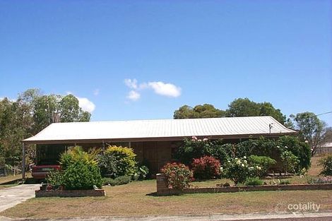 7 Simpson St, Burrum Heads, QLD 4659