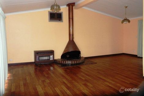 Property photo of 2 Manooka Road Morphett Vale SA 5162