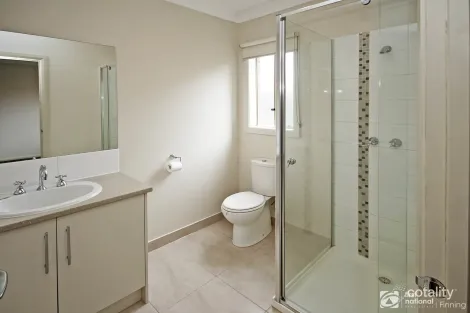 Property photo of 9 Hogan Street Cranbourne East VIC 3977