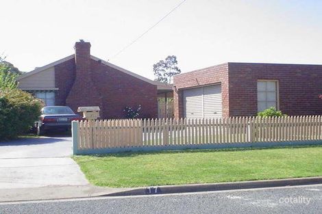 17 Henderson Dr, Lara, VIC 3212