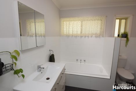 Property photo of 4 Edwards Street Wangaratta VIC 3677