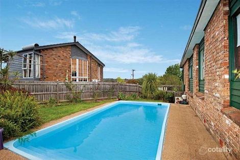 Property photo of 2 Buckleys Road Winston Hills NSW 2153