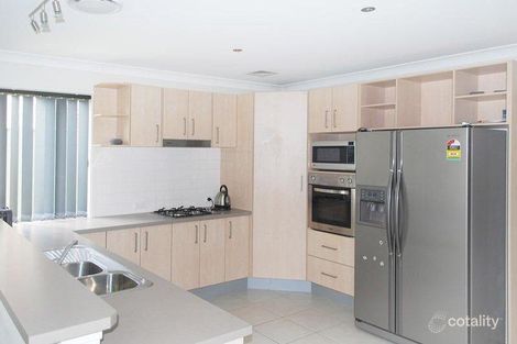 Property photo of 38 Quarterhorse Parade Wadalba NSW 2259