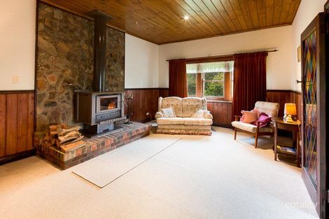 Property photo of 14 Boundary Road Brown Hill VIC 3350