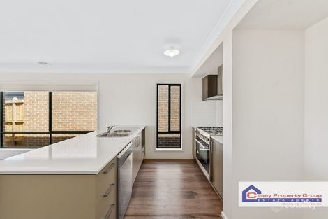 Property photo of 6 Abbeyard Drive Clyde VIC 3978