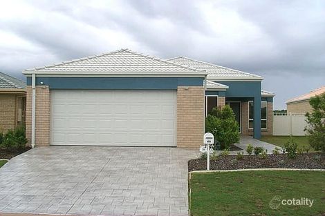 18 Vanderbilt Ct, Varsity Lakes, QLD 4227