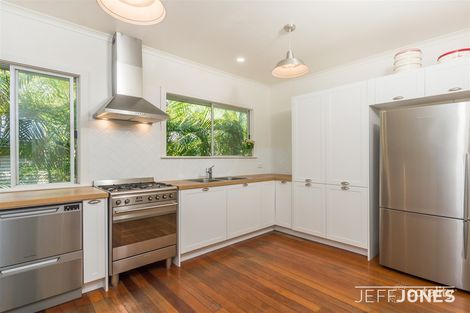 Property photo of 5 Long Street Camp Hill QLD 4152