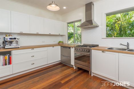 Property photo of 5 Long Street Camp Hill QLD 4152