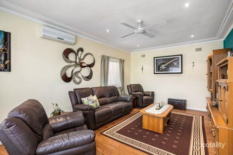 Property photo of 14 Colgong Crescent Towradgi NSW 2518