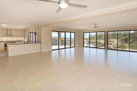 Property photo of 30 Wunburra Circle Pacific Pines QLD 4211