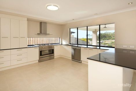 Property photo of 30 Wunburra Circle Pacific Pines QLD 4211