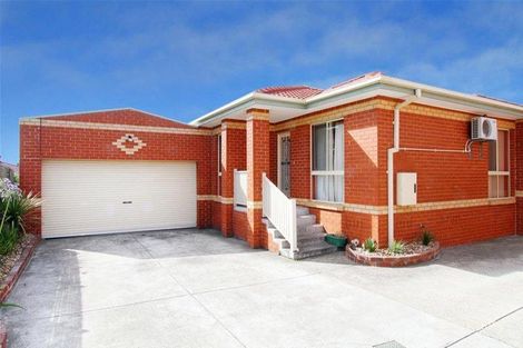Property photo of 2/7 Lafitte Court Lalor VIC 3075