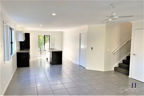 Property photo of 3/15 Ashley Court Kallangur QLD 4503