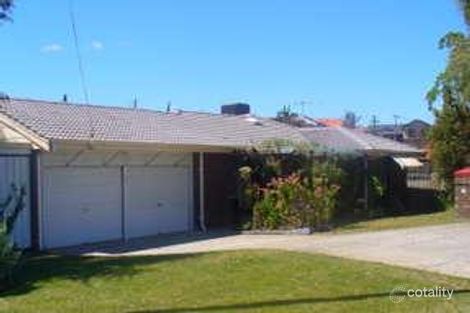 14 Hawkesbury Dr, Willetton, WA 6155