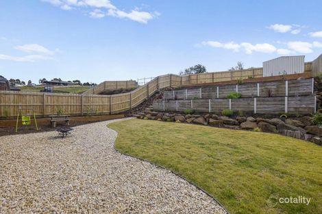 257 Halletts Way, Darley, VIC 3340