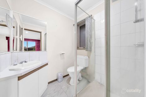 Property photo of 13 Warrock Court Berwick VIC 3806