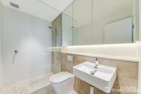 Property photo of 6/4 Fordham Way Oran Park NSW 2570