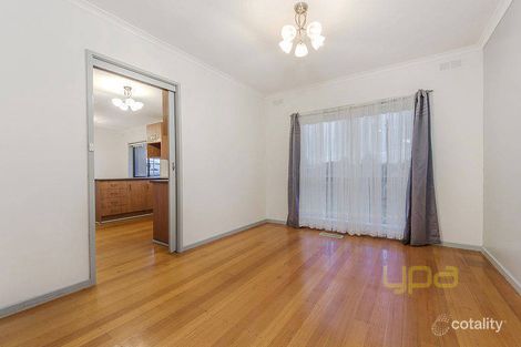 Property photo of 1 Melissa Nook Deer Park VIC 3023