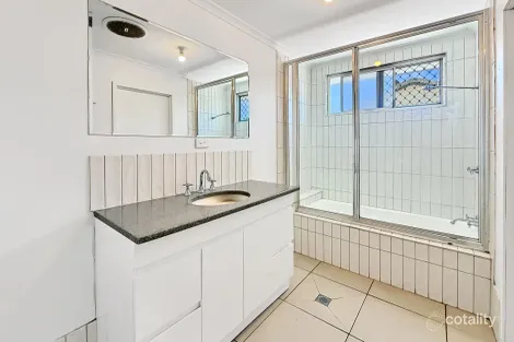 Property photo of 2 Pompeii Street Kelso QLD 4815