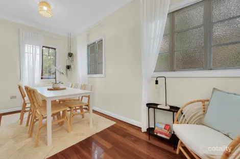 Property photo of 8 Dante Drive Seven Hills QLD 4170