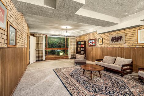 Property photo of 21 Centaur Grove Doncaster East VIC 3109