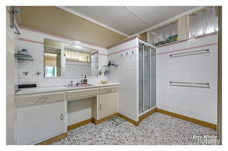 Property photo of 116 Alexandra Street Kawana QLD 4701